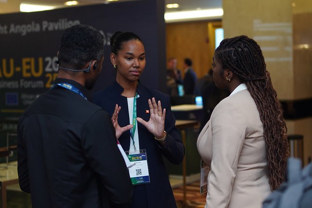 AU-EU BF - Photo 2.jpg